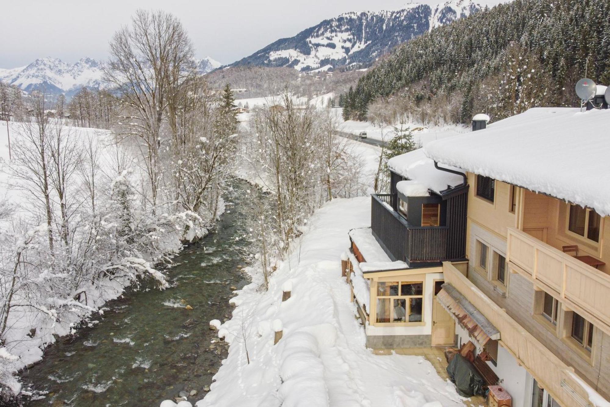 Ferienwohnung Alte Bildhauerei Aurach bei Kitzbuehel Exterior foto